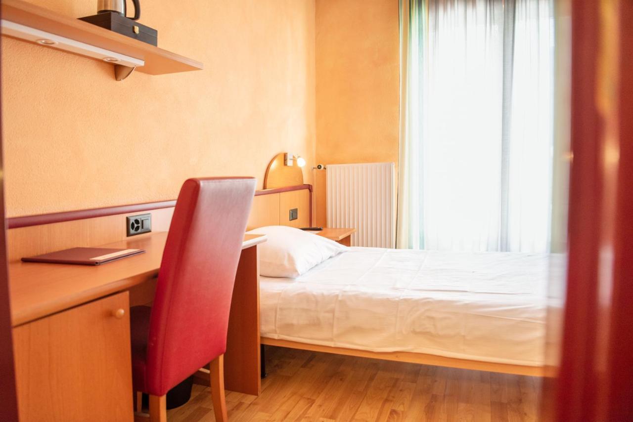 Al Giardinetto Hotel Biasca Eksteriør billede
